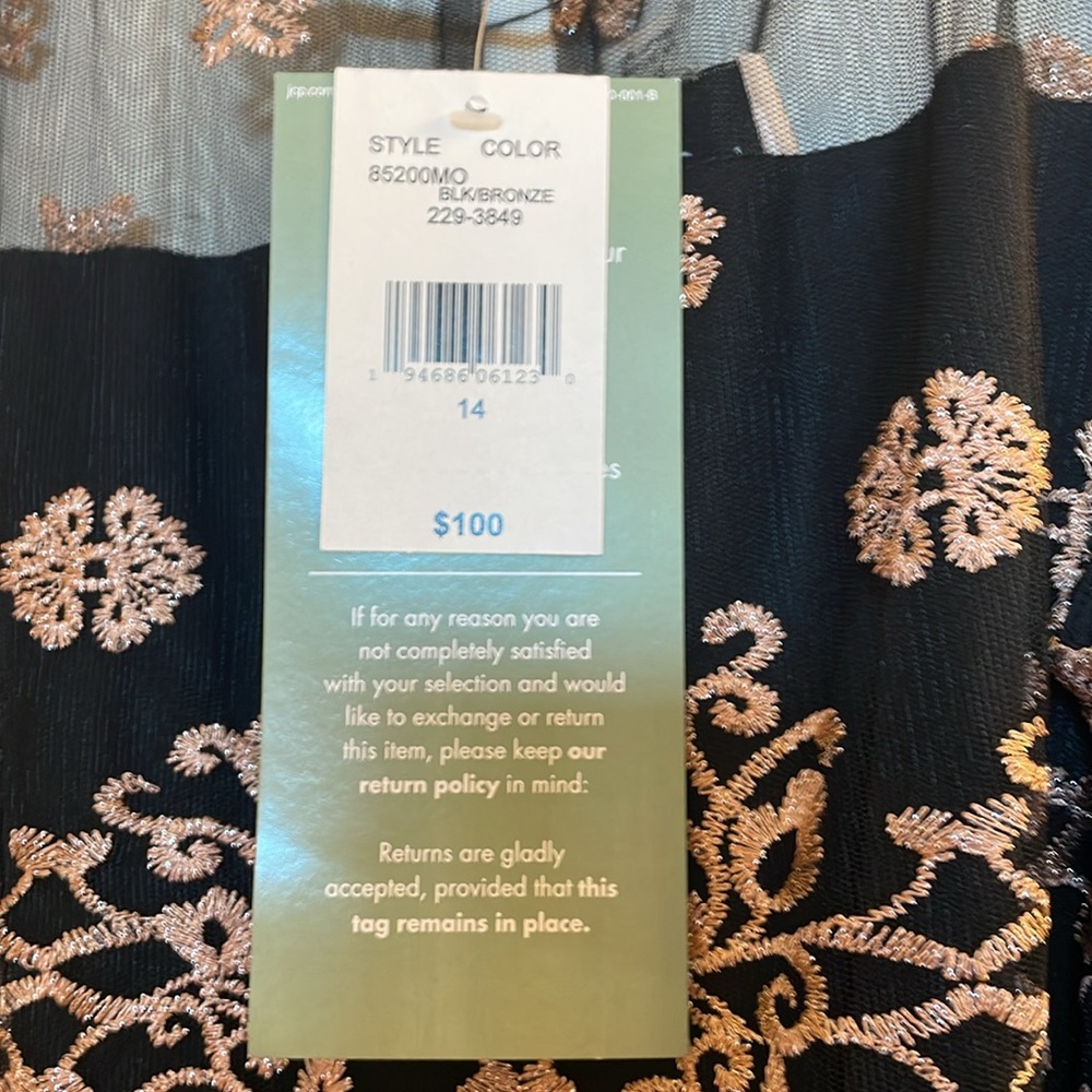 Pantsuit - Picture 4 of 5